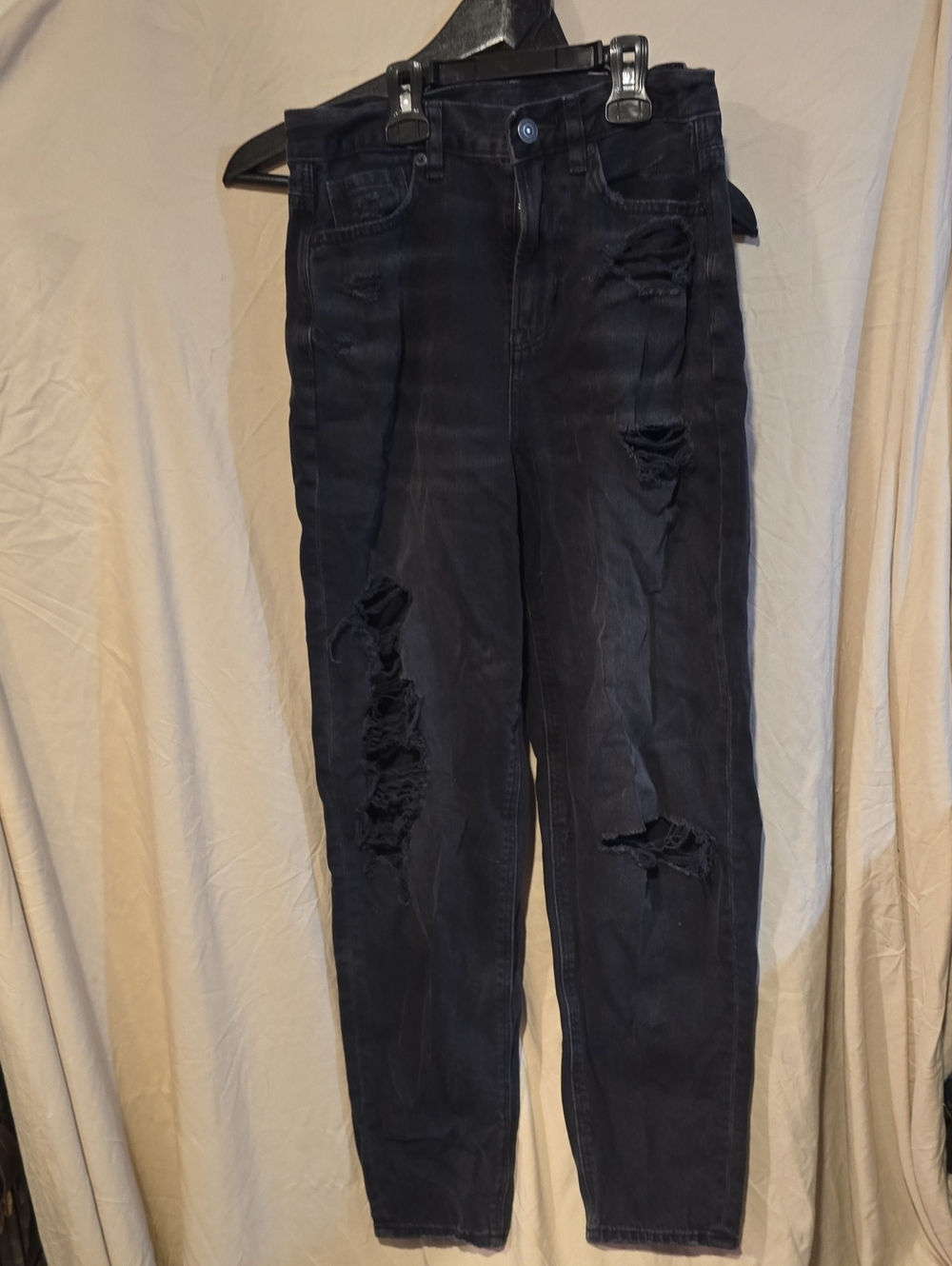 American Eagle Outfitters Black Distressed Skinny Jeans